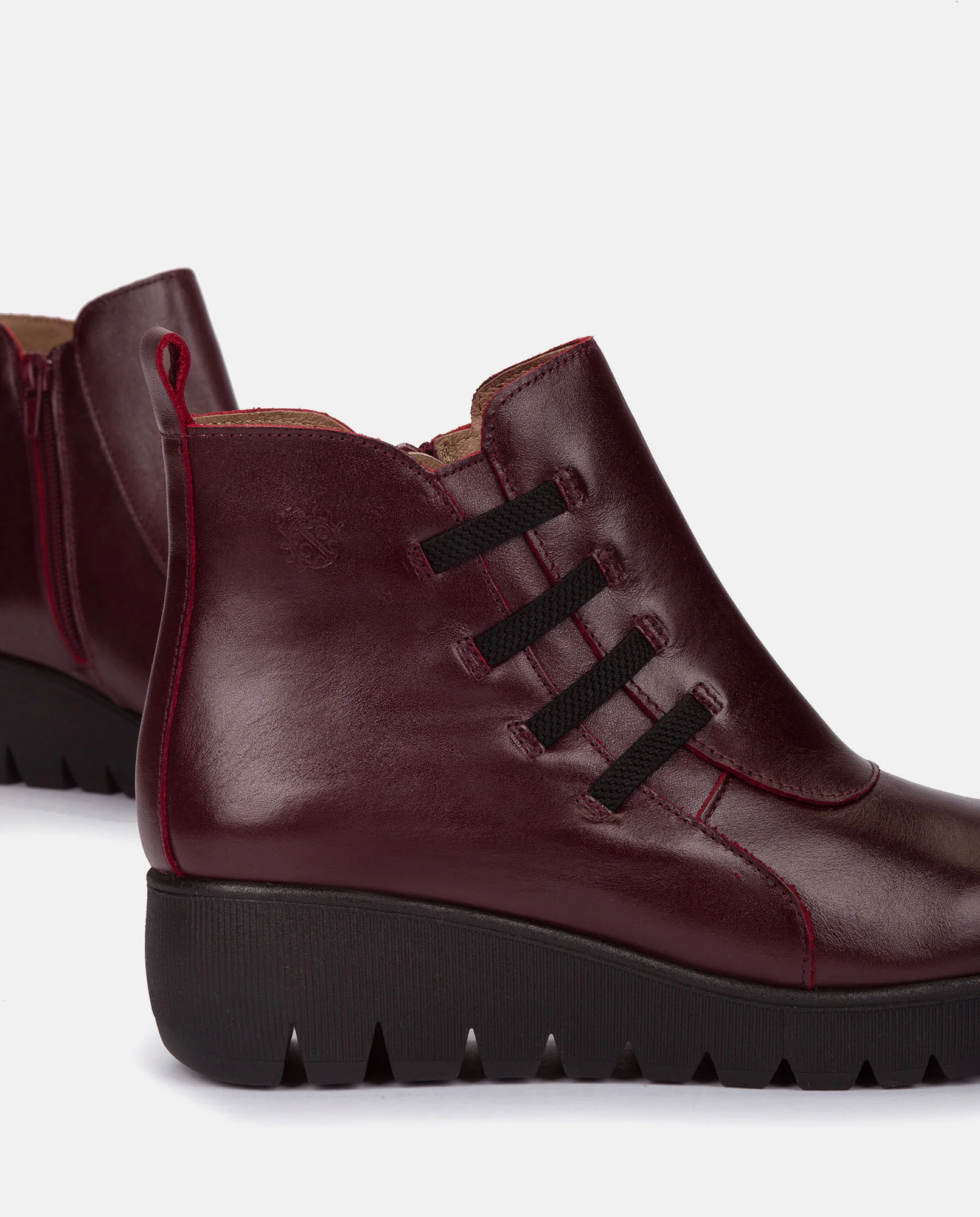 Botín plano Atenas 033 burdeos - Image 3