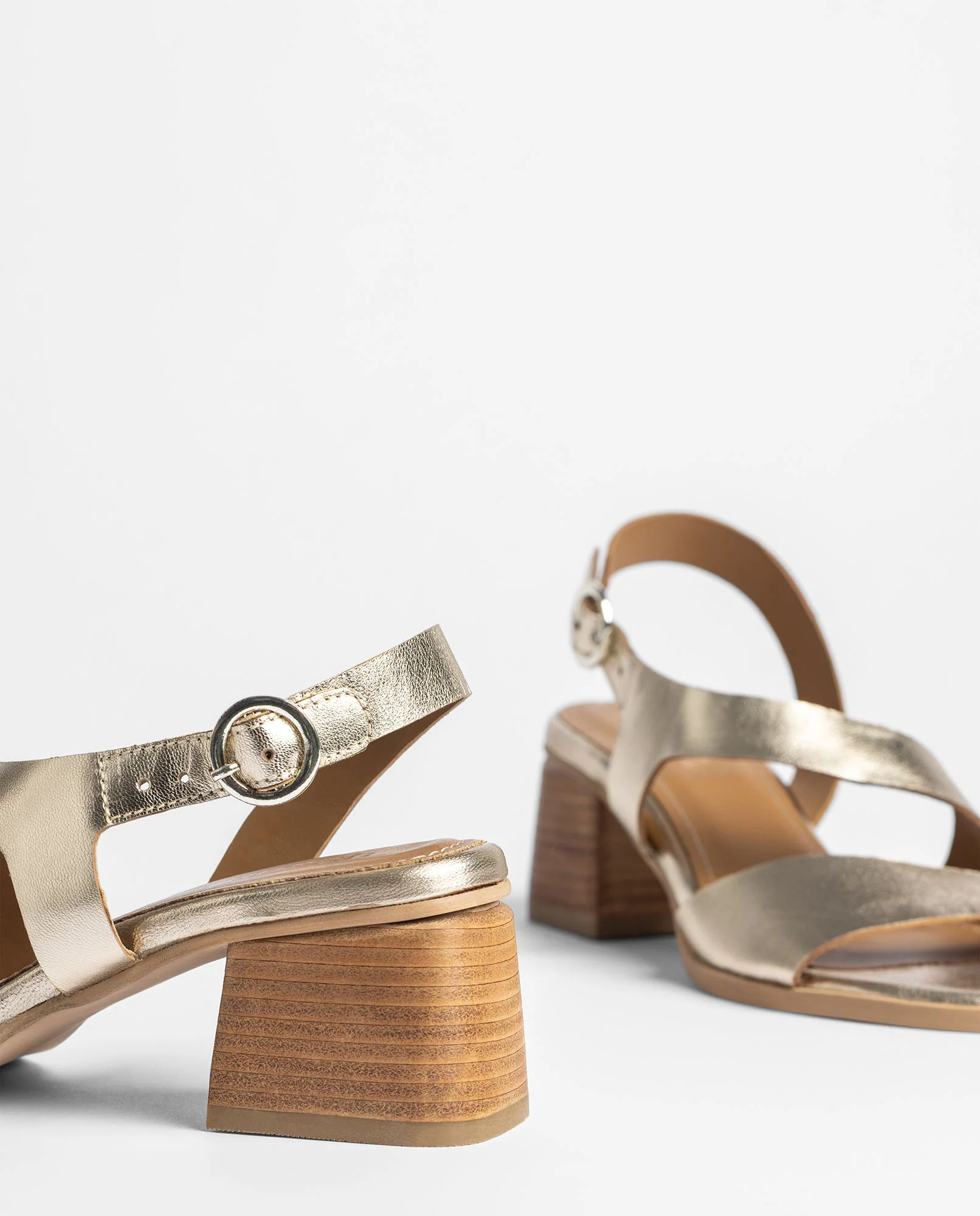 Sandalia de tacón GOLI 252 dorado - Image 3