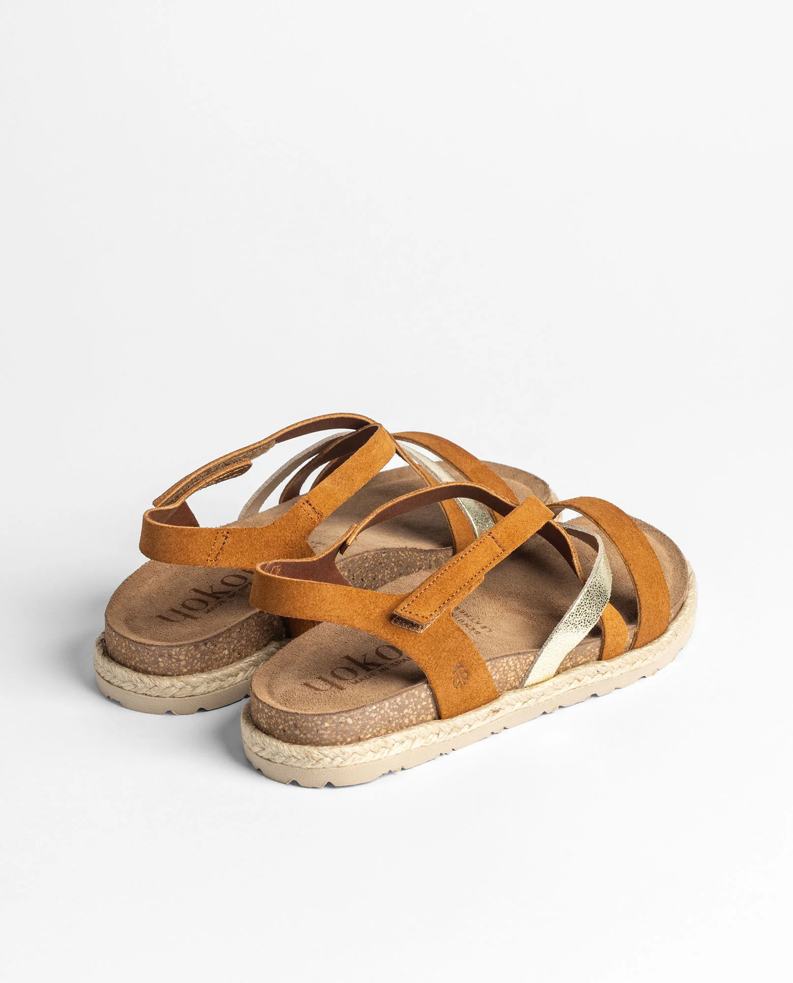 Sandalia plana ARENA-002 plateado - Image 4