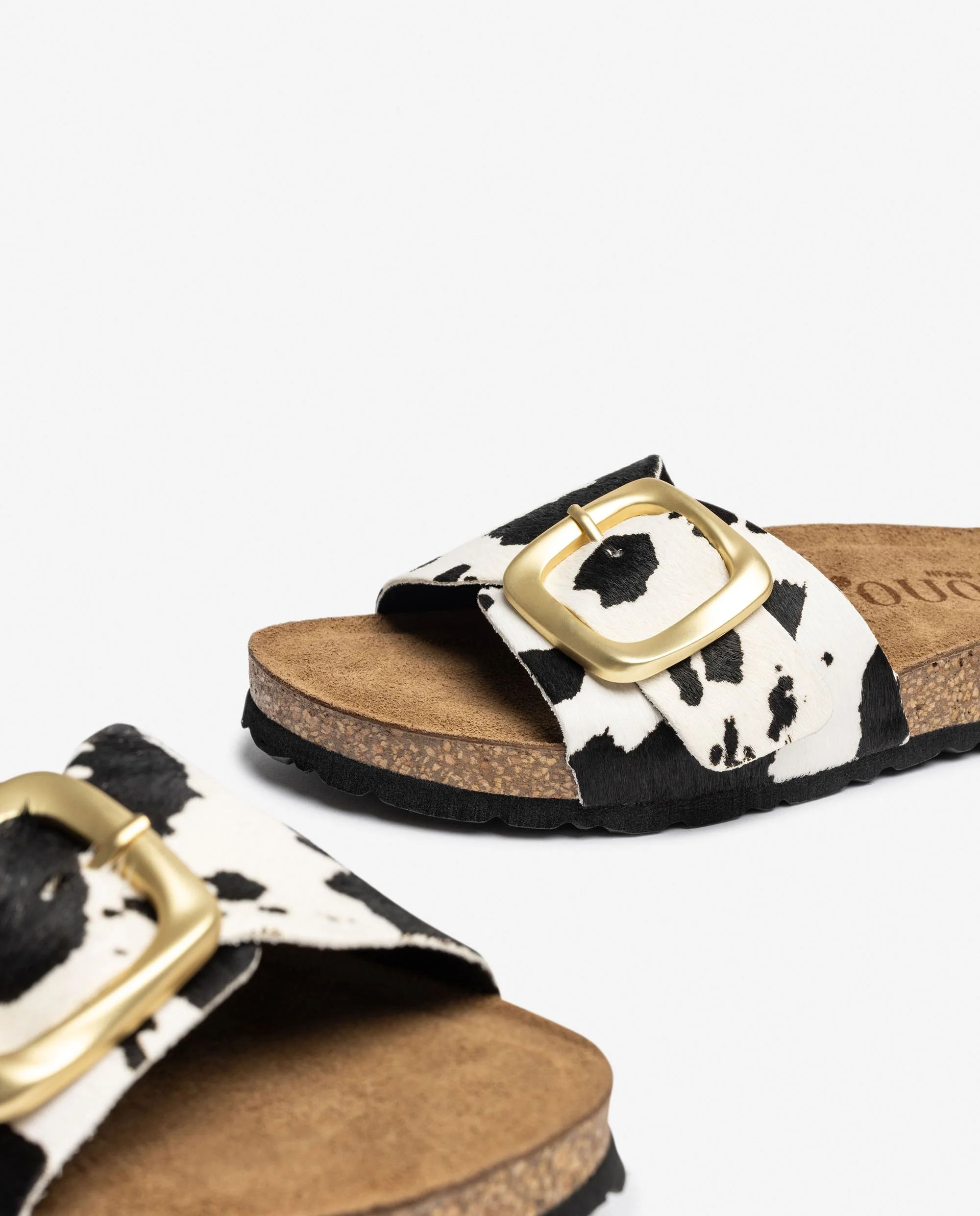 Sandalia plana JERBA-114 negro - Image 6