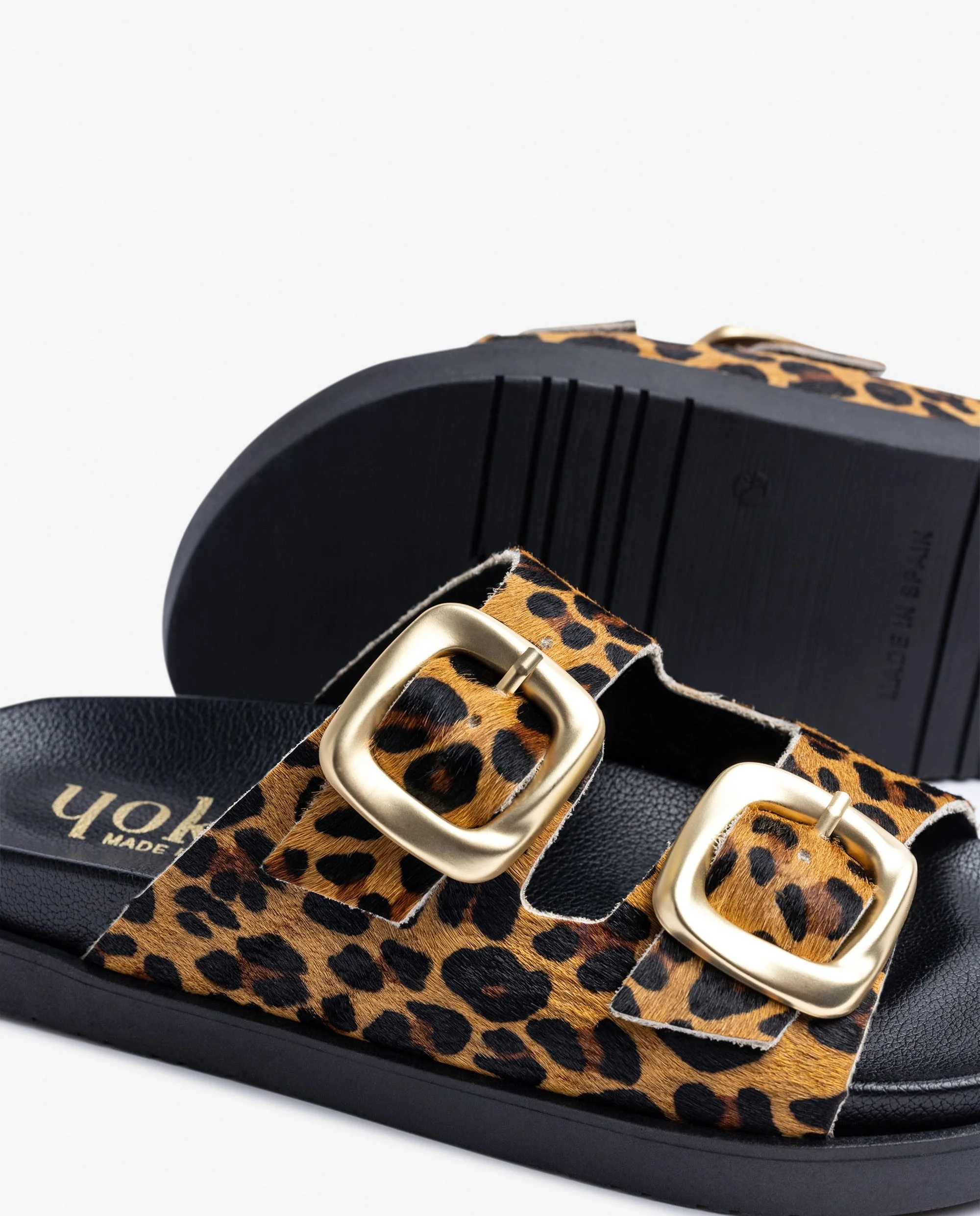 Sandalia plana MORENA-711 leopardo - Image 6